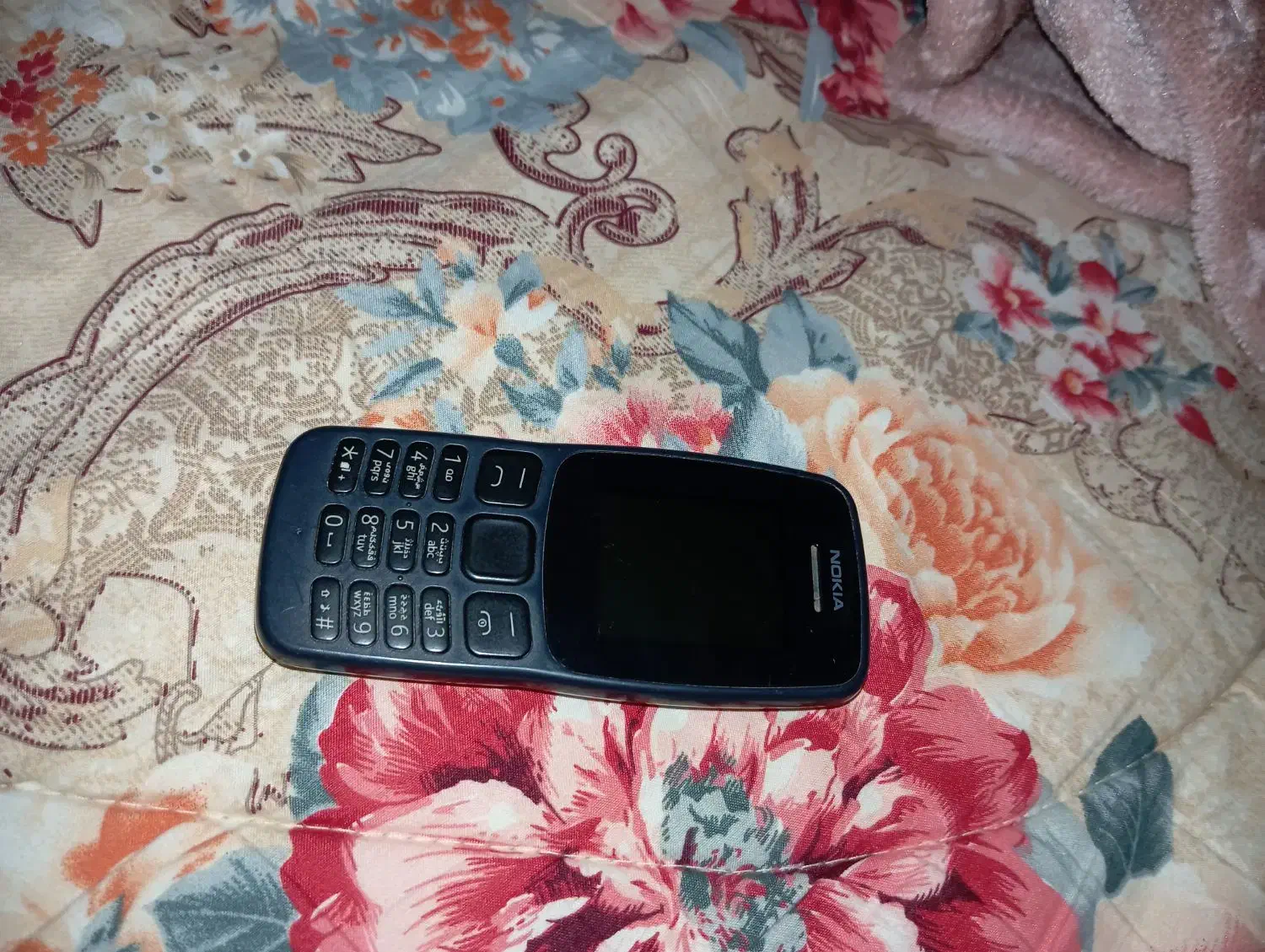 گوشی نوکیا ساده|موبایل|بردسکن, |دیوار