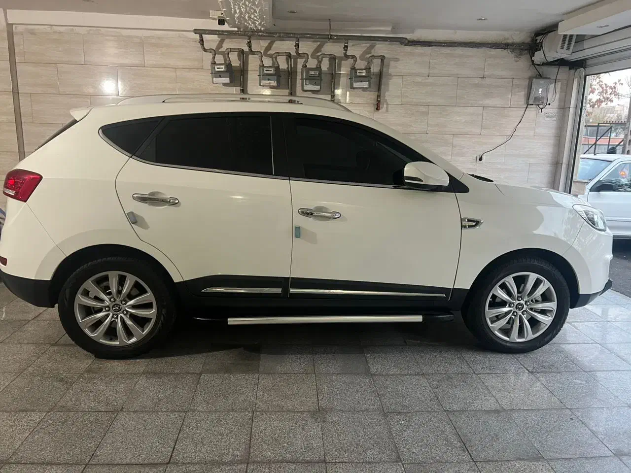 jac s5سفید|خودرو سواری و وانت|تهران, شهرک گلها (تهرانسر)|دیوار