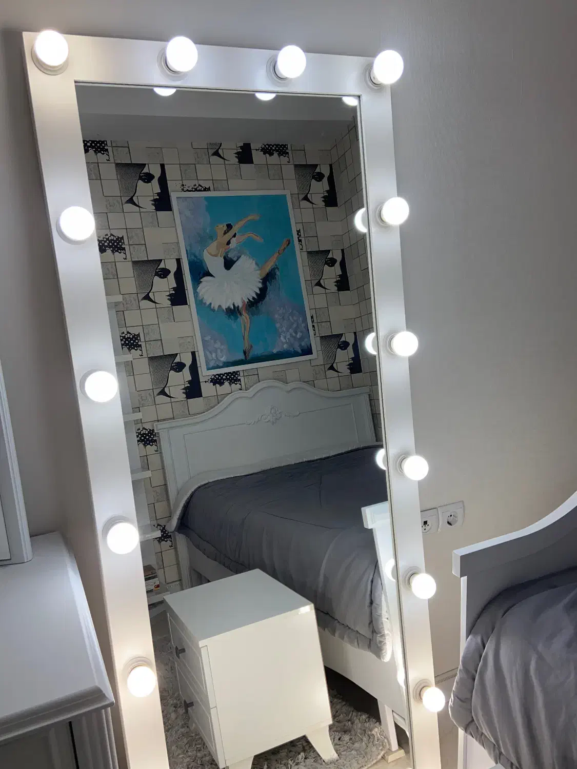 آیینه قدی|آینه|ری, دولت‌آباد|دیوار