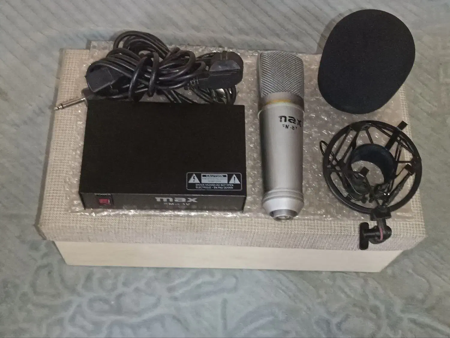 میکروفون حرفه ای|صوتی و تصویری|رباطکریم, نصیرشهر|دیوار