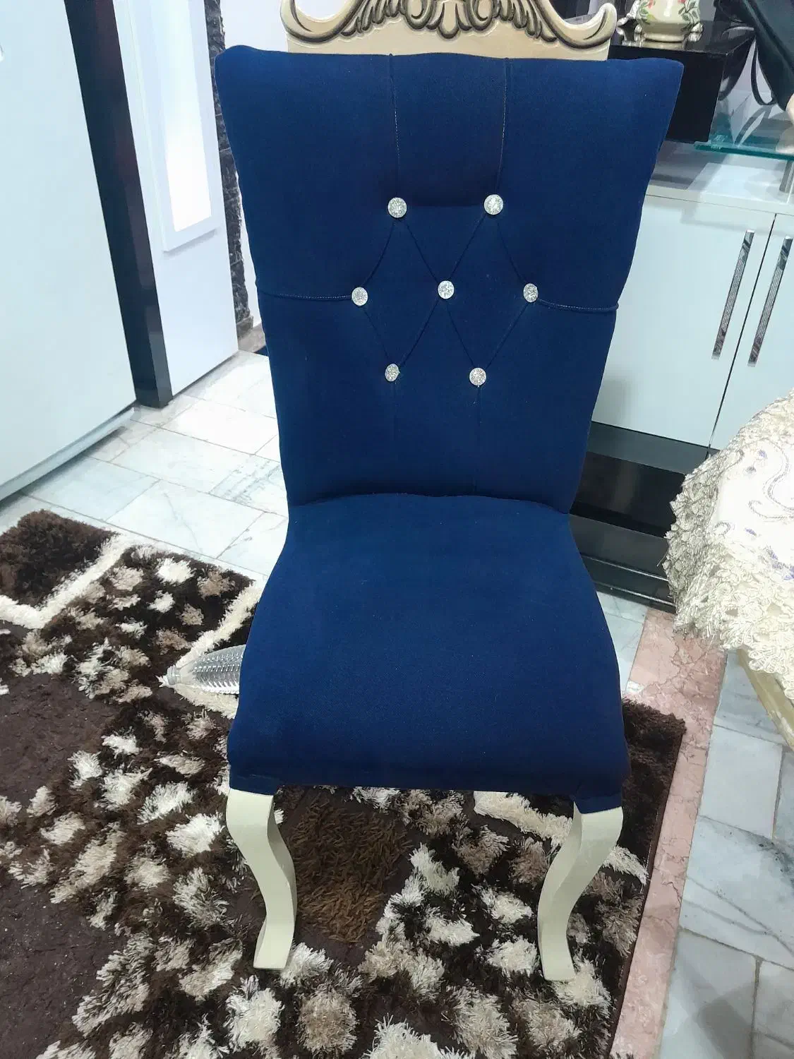 میز ناهار خوری چهار نفره سلطنتی|میز و صندلی غذاخوری|تربت جام, شیخ احمد جامی|دیوار