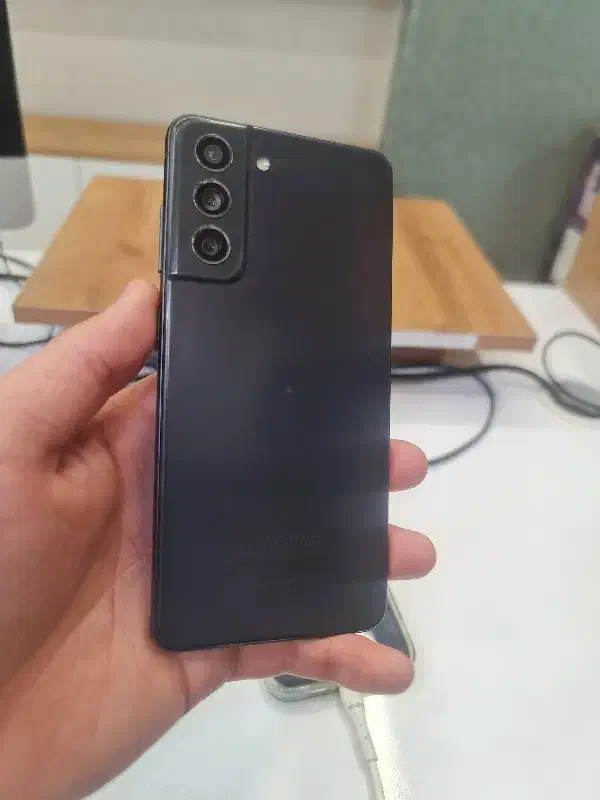 s21fe|موبایل|اصفهان, گلزار|دیوار