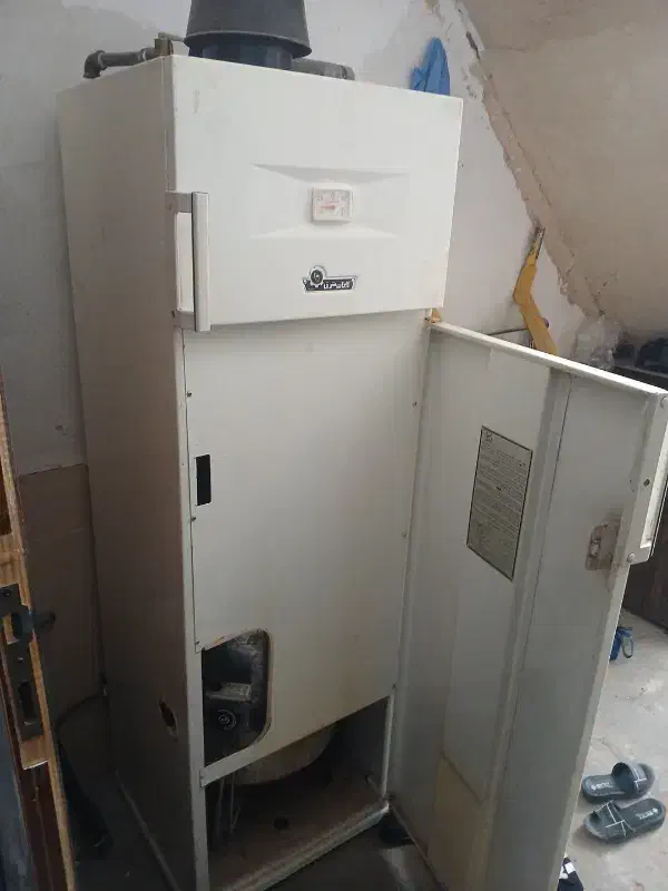 لوازم منزل آبگرم کن یخچالی  و کابینت بدنع فلزی|آبگرمکن، پکیج، شوفاژ|تربت جام, فاز ۲ فرهنگیان|دیوار