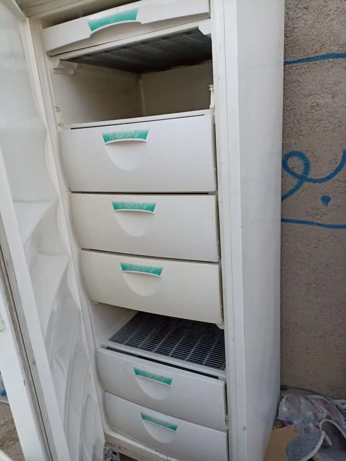 فریزر سالم|یخچال و فریزر|سبزوار, زینبیه|دیوار