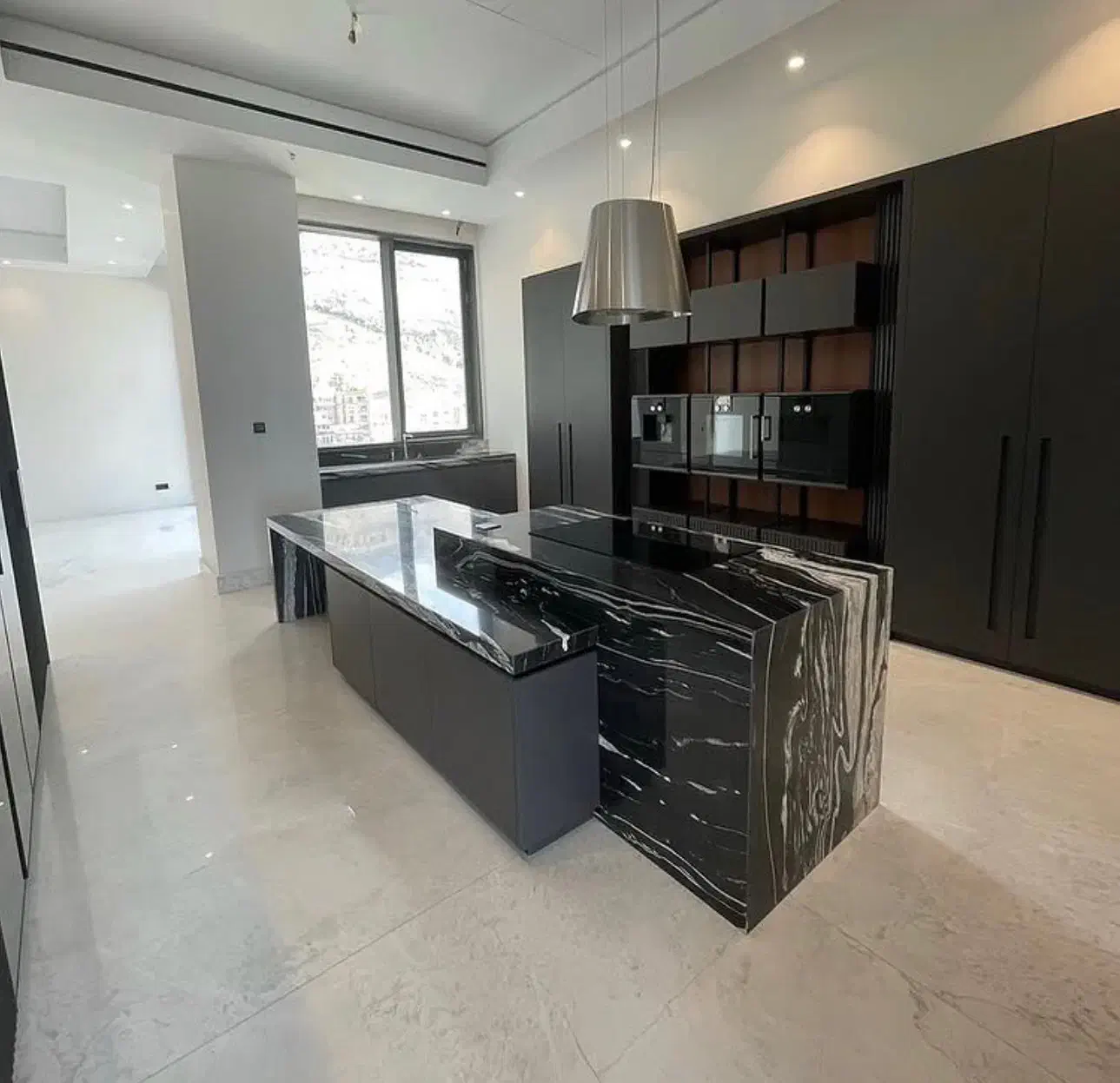 ۲۳۰متر/۳‌خواب‌مستر/تاپ‌لوکیشن‌نیاوران/کلیدنخورده