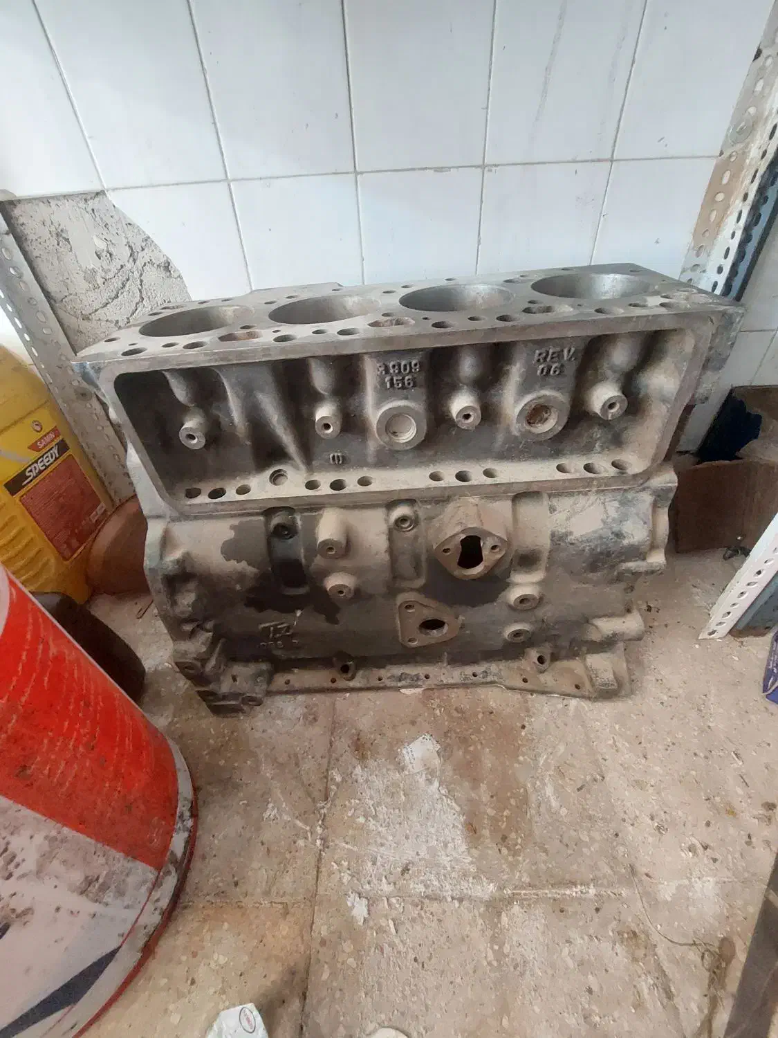 سیلندر بیل بکهو کیس و مقداری لوازم کیس سوپرکا|قطعات یدکی و لوازم جانبی|اسلامشهر, چیچکلو|دیوار