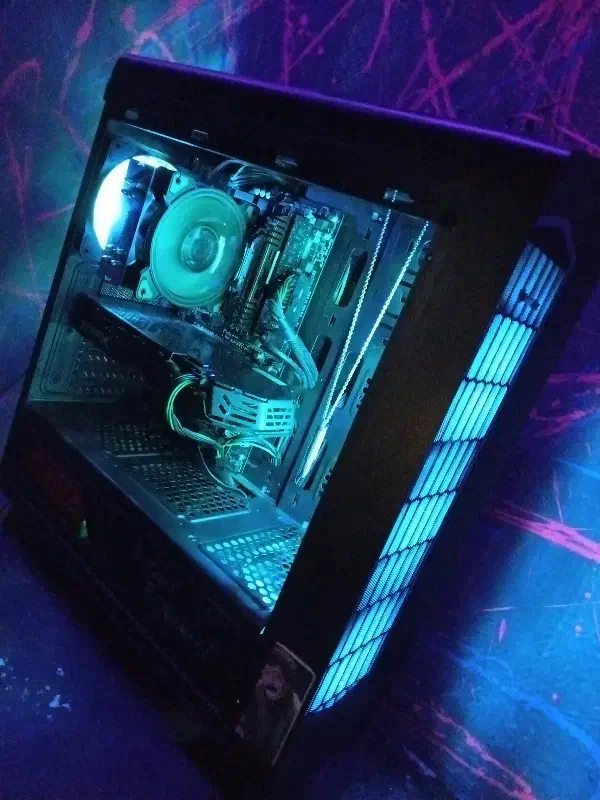 کامپیوتر گیمینگ|رایانه رومیزی|تبریز, |دیوار