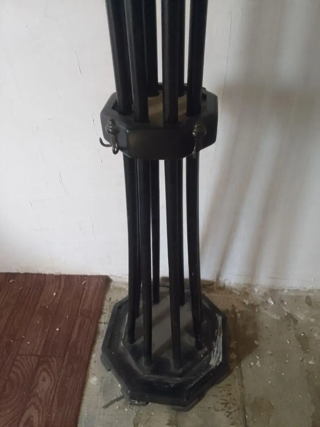 چوب لباسی|مبلمان خانگی و میز عسلی|ماهدشت, |دیوار