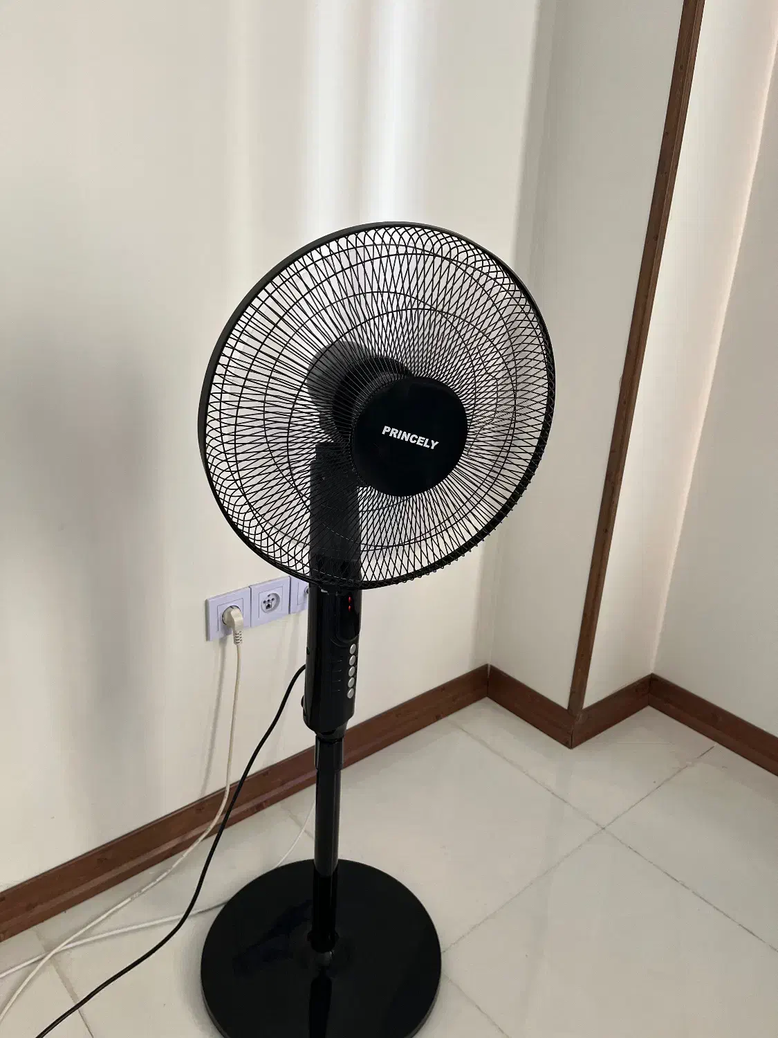 پنکه در حد نو|پنکه و تصفیه‌کنندهٔ هوا|تهران, نیاوران|دیوار