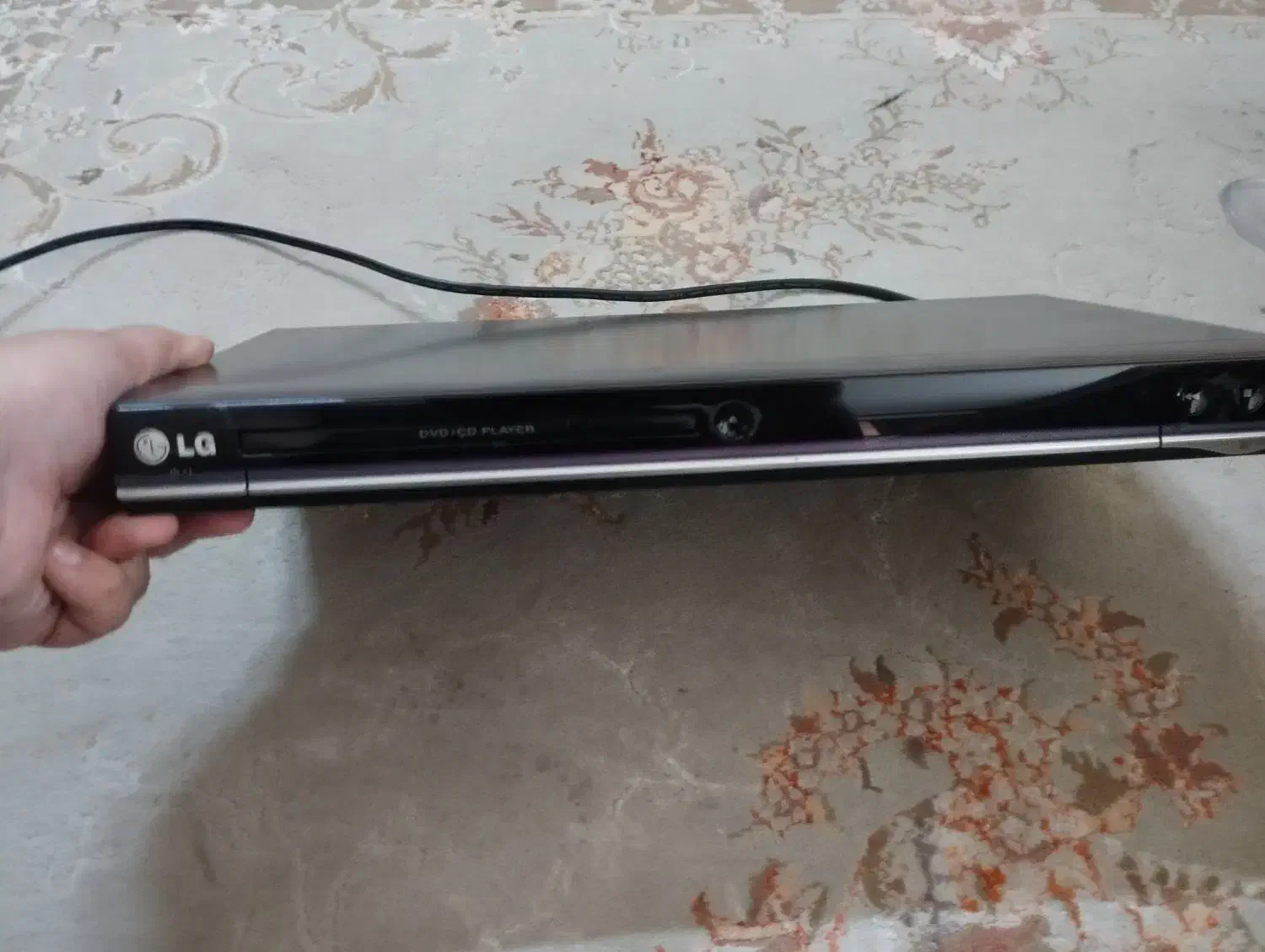 دو عدد دی وی دی|پخش‌کننده DVD و ویدیو|اصفهان, سپاهان‌شهر|دیوار