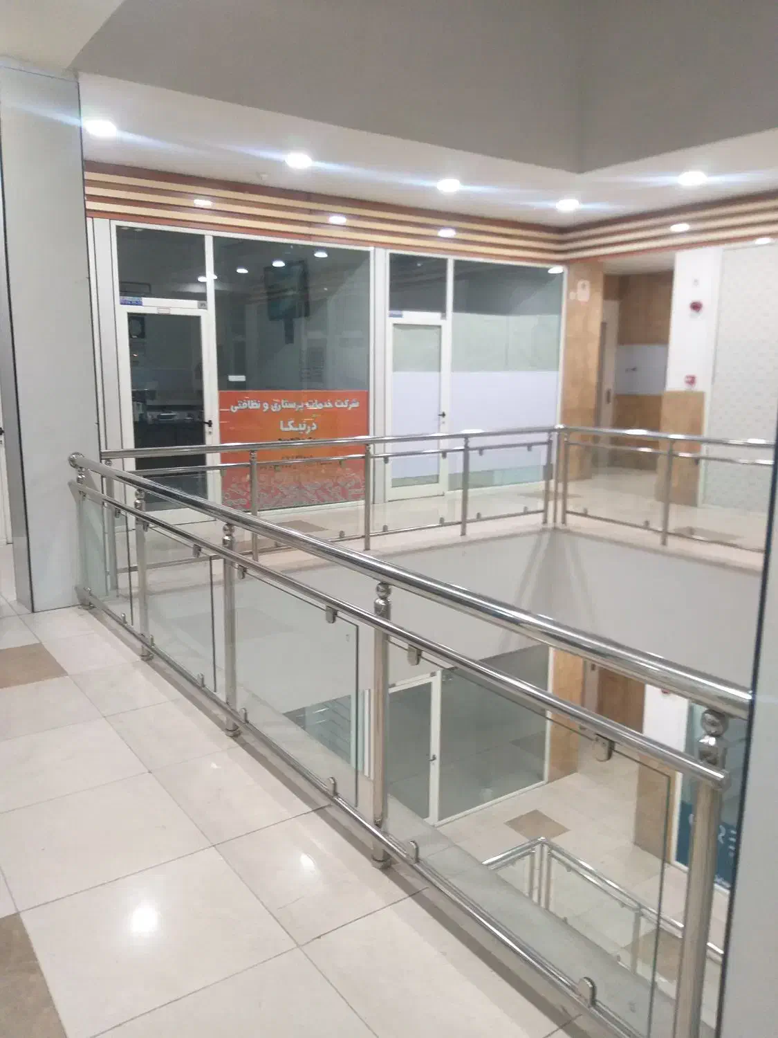 واحد تجاری نزدیک صفاییه و حرم|اجارهٔ دفتر کار، اتاق اداری، مطب|قم, صفائیه|دیوار