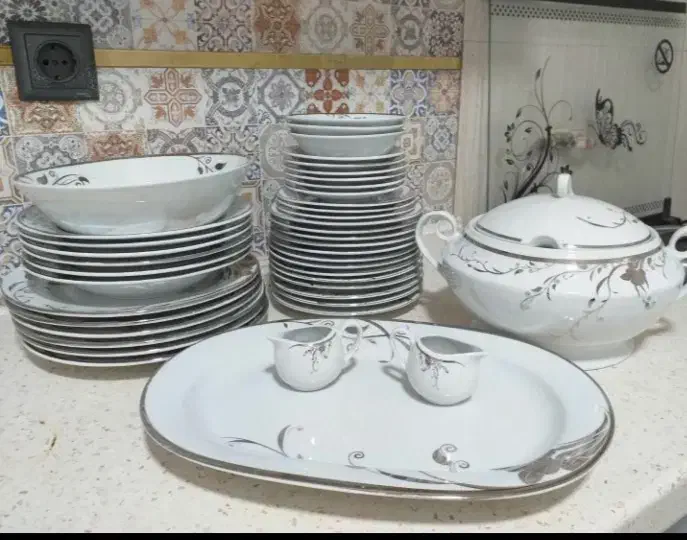 سرویس چینی 6نفره مقصود|ظروف سرو و پذیرایی|تهران, خلیج فارس|دیوار