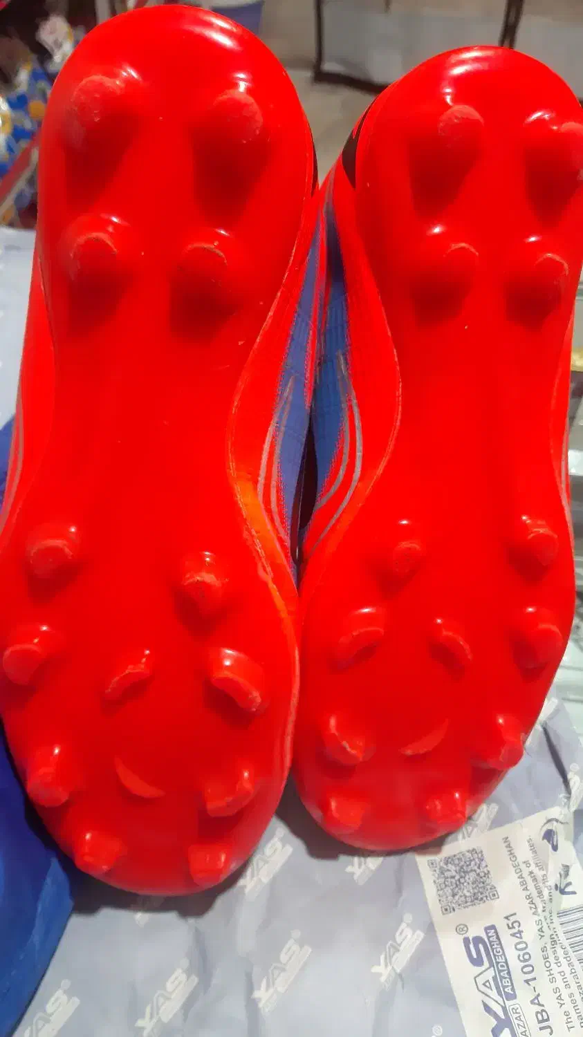 کفش فوتبال|تجهیزات ورزشی|قم, ولیعصر|دیوار