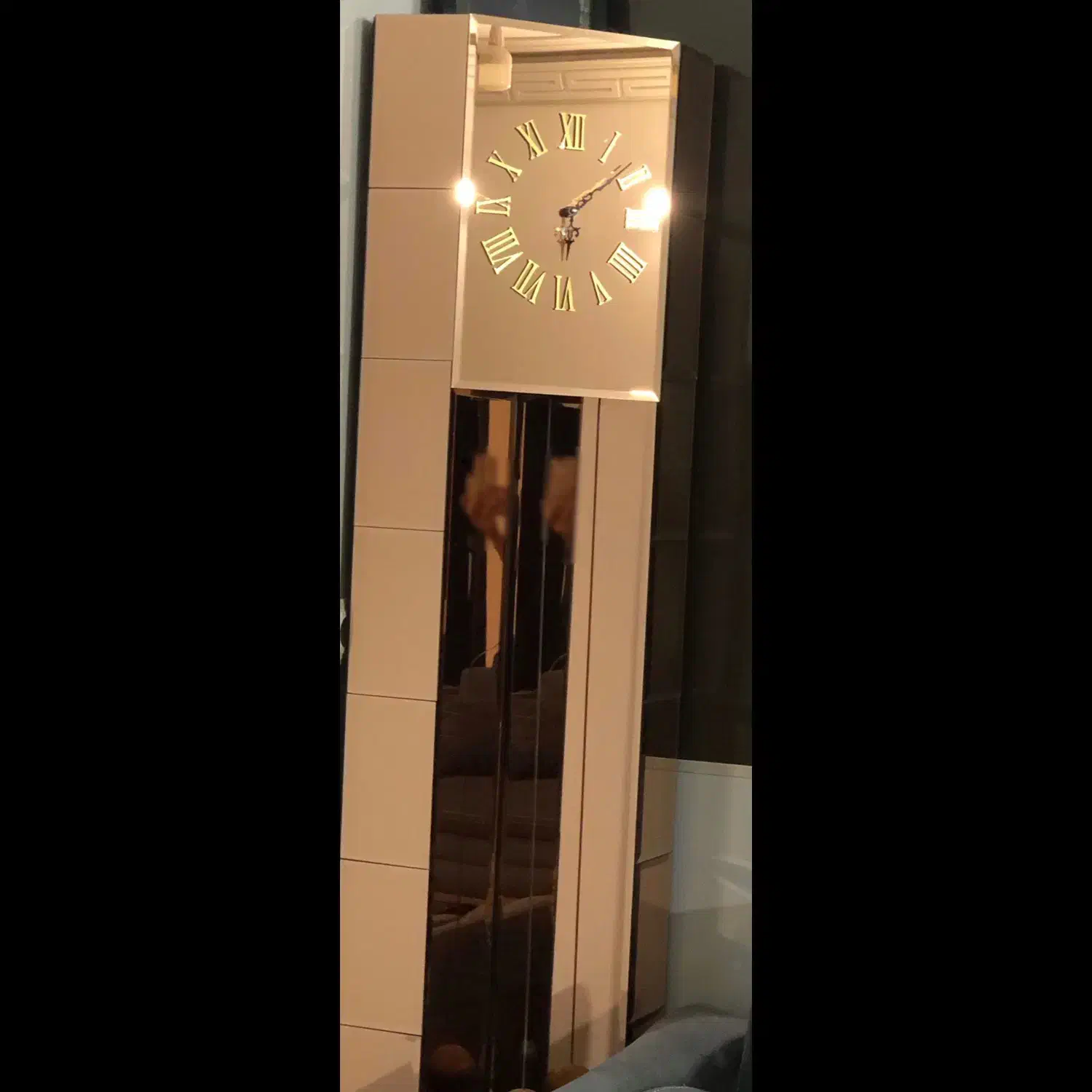 ساعت ایستاده|ساعت دیواری و تزئینی|شیروان (خراسان), |دیوار