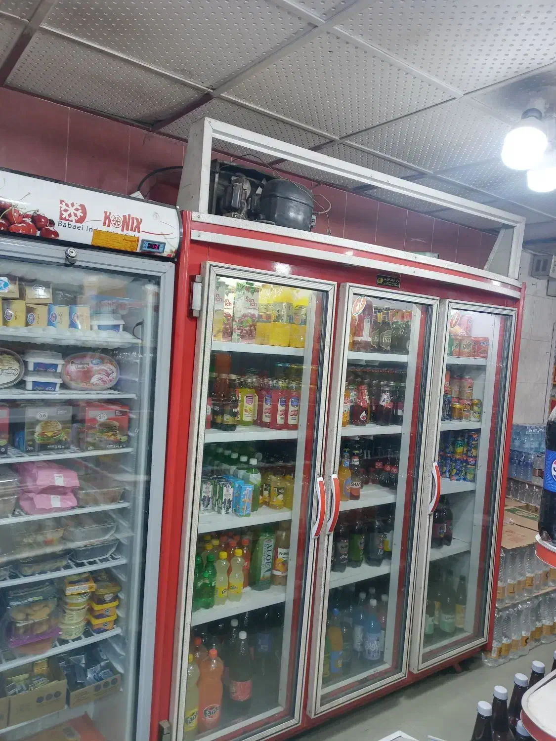 فروش یخچال کاملا سالم فروشگاه|فروشگاه و مغازه|فولادشهر, B1|دیوار