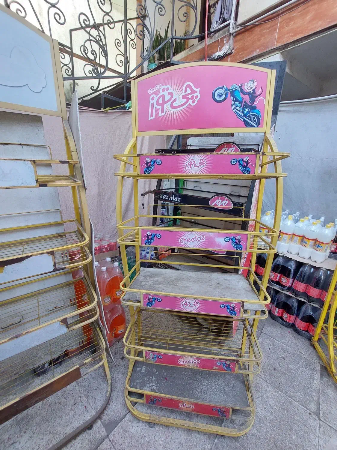 استند چیپس و پفک|فروشگاه و مغازه|لنگرود, |دیوار