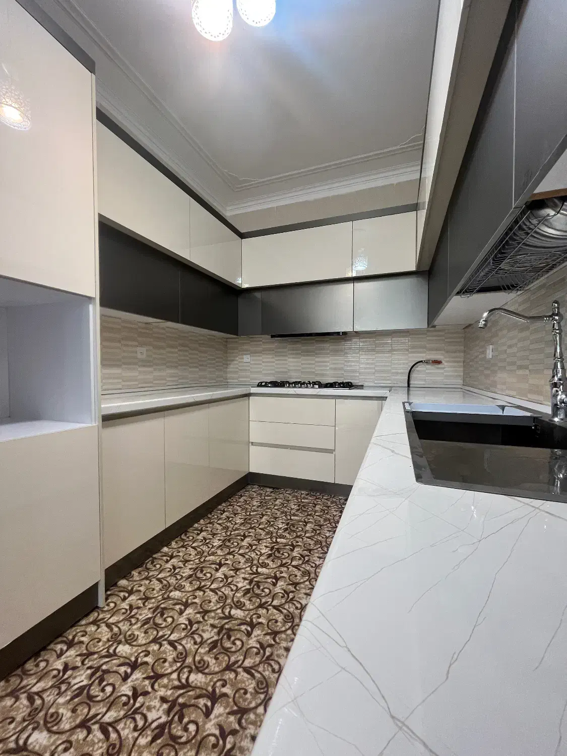 نصاب کابینت|خدمات پیشه و مهارت|یزد, |دیوار