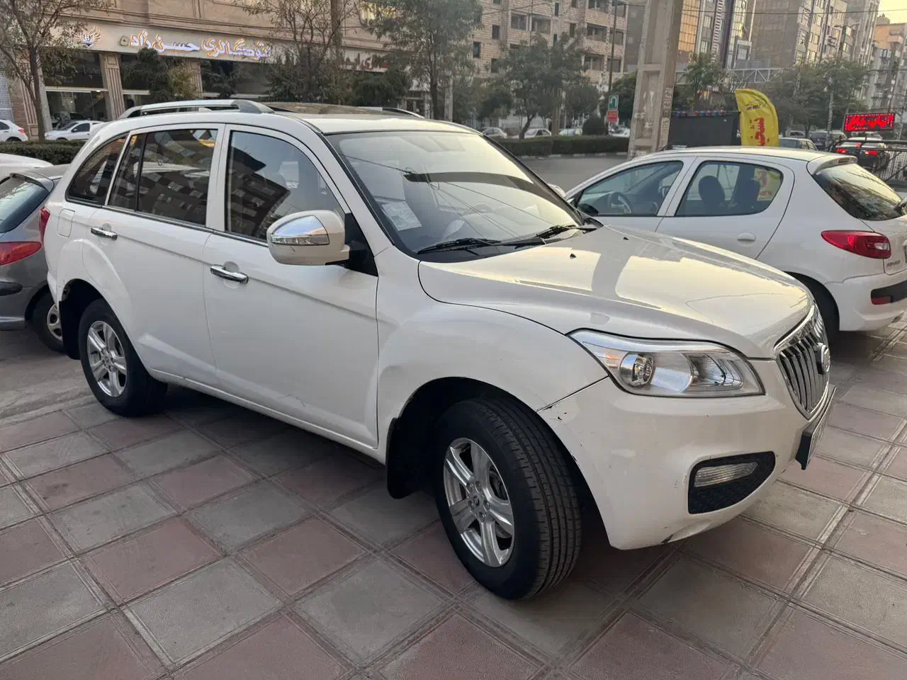 لیفان x60 اتومات  استثنایی|خودرو سواری و وانت|کرج, چمران|دیوار