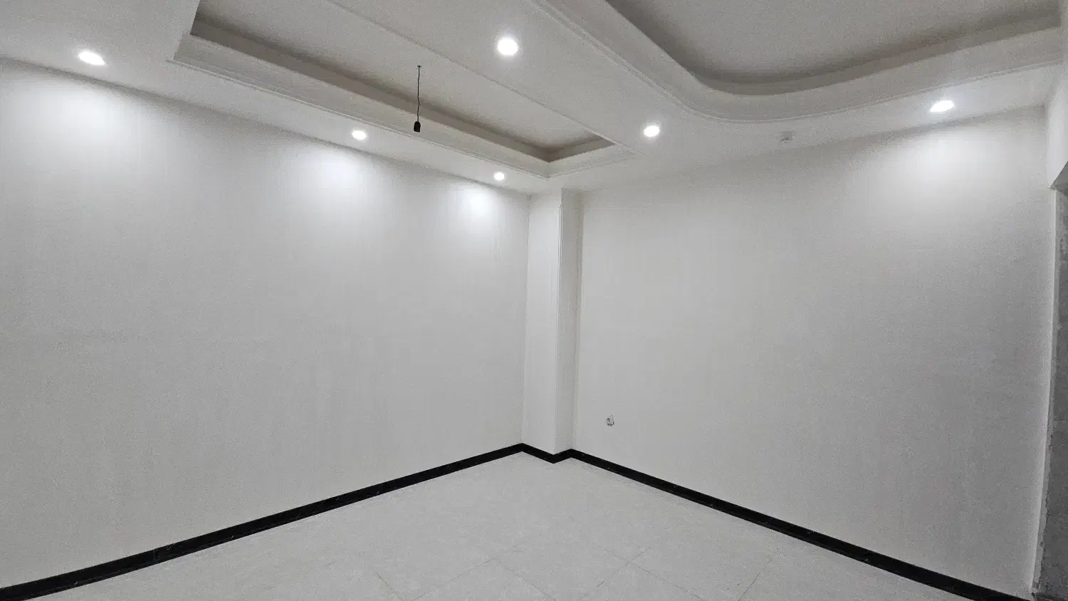 واحد۱۳۰متری کاسبی تاپ لوکیشن کوثردانش هشتگردقدیم|فروش آپارتمان|هشتگرد, شهرک کوثر|دیوار