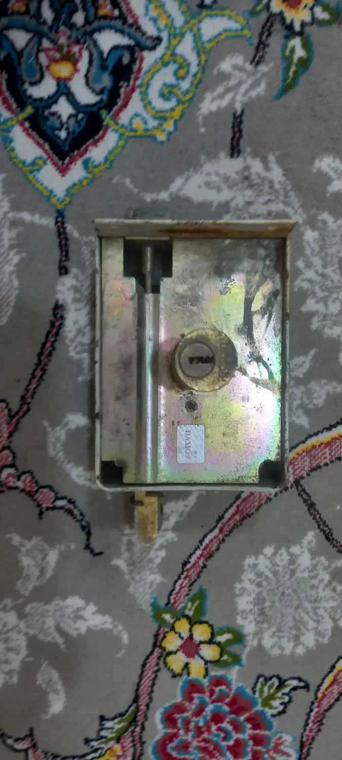 کلید در|ابزارآلات|اردبیل, |دیوار