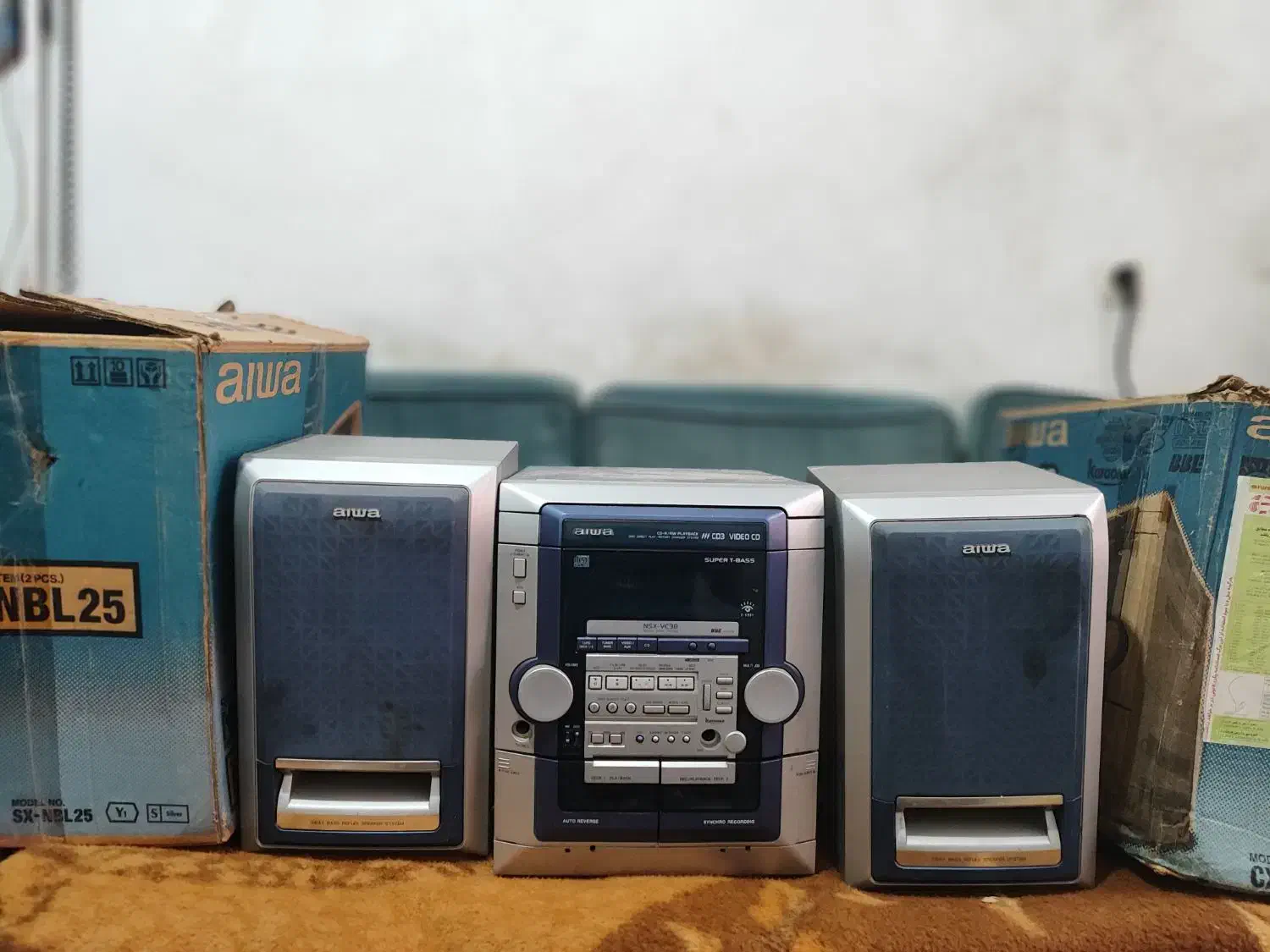 ضبط و کاست و سی دی نو|سیستم صوتی خانگی|میانه, |دیوار