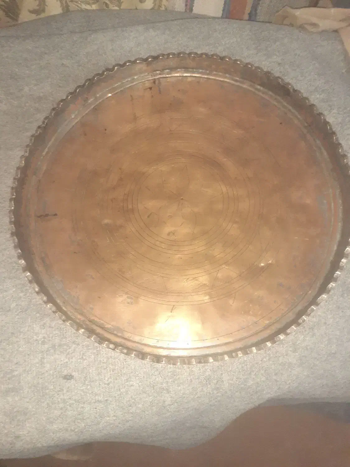 فروش سینی مسی|کلکسیون اشیاء عتیقه|اراک, |دیوار