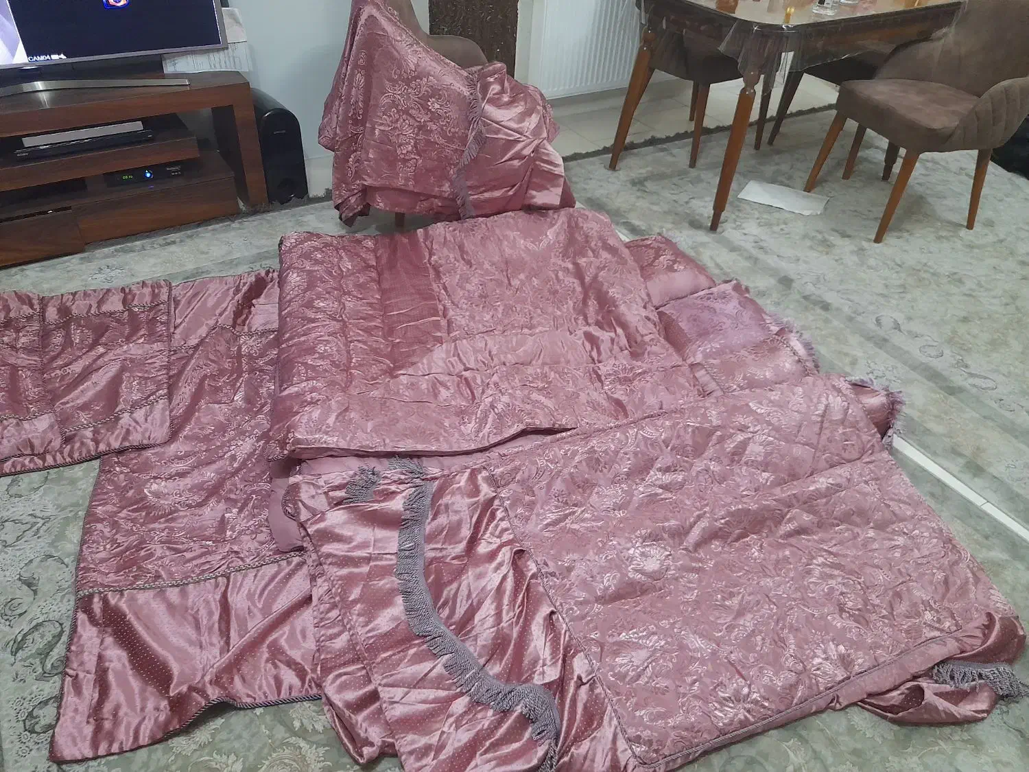 ست رو تختی دو نفره خارجی با پرده اتاق خواب ست|سرویس روتختی|کرج, گوهردشت|دیوار