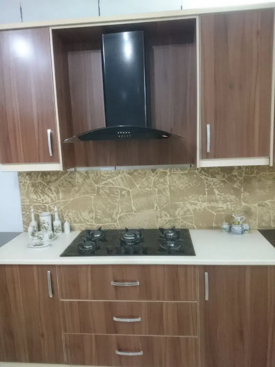 کابینت و کمد دیواری|خدمات پیشه و مهارت|اسلامشهر, باغ فیض|دیوار