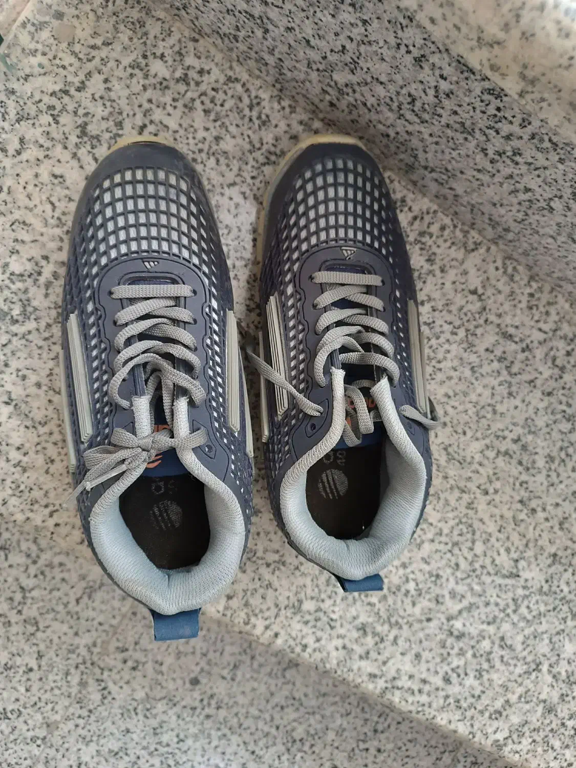 فروش یک جفت کفش|کیف، کفش، کمربند|بادرود, |دیوار