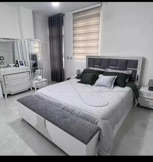 واحد ۸۳ متری سند تک/تختی/پارکینگ|فروش آپارتمان|رشت, سعدی (تختی)|دیوار