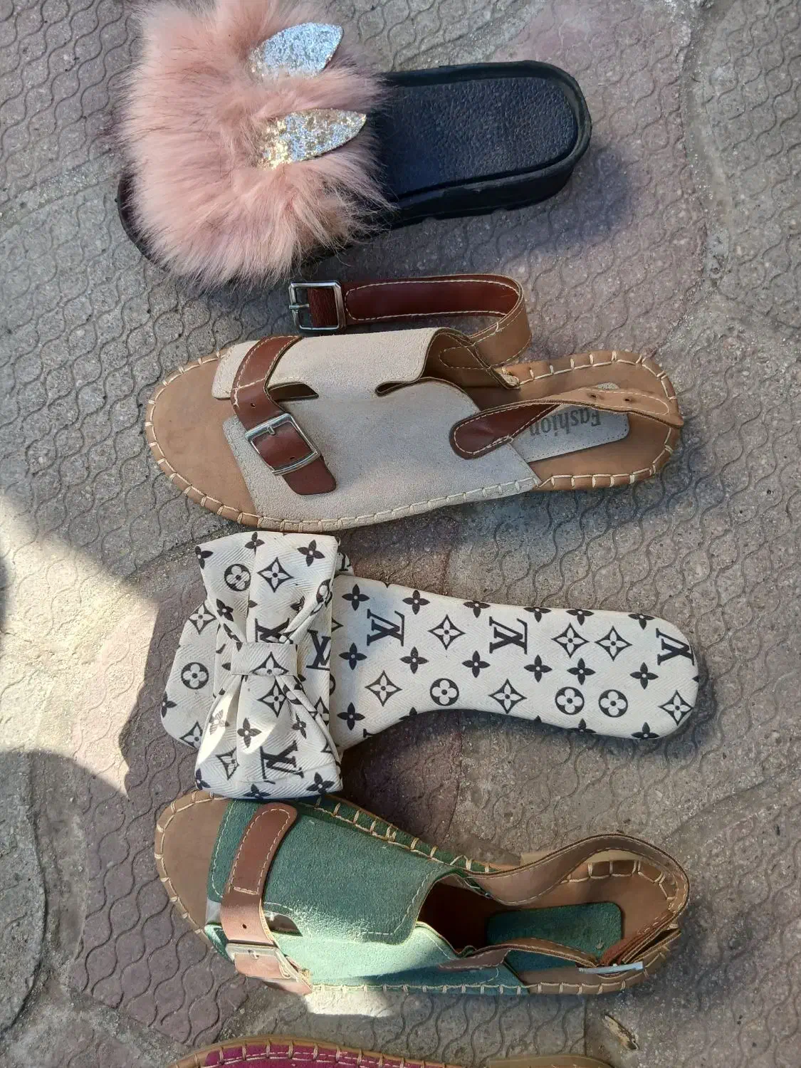 کفش فقط ۲۰۰|کیف، کفش، کمربند|علی‌آباد کتول, |دیوار