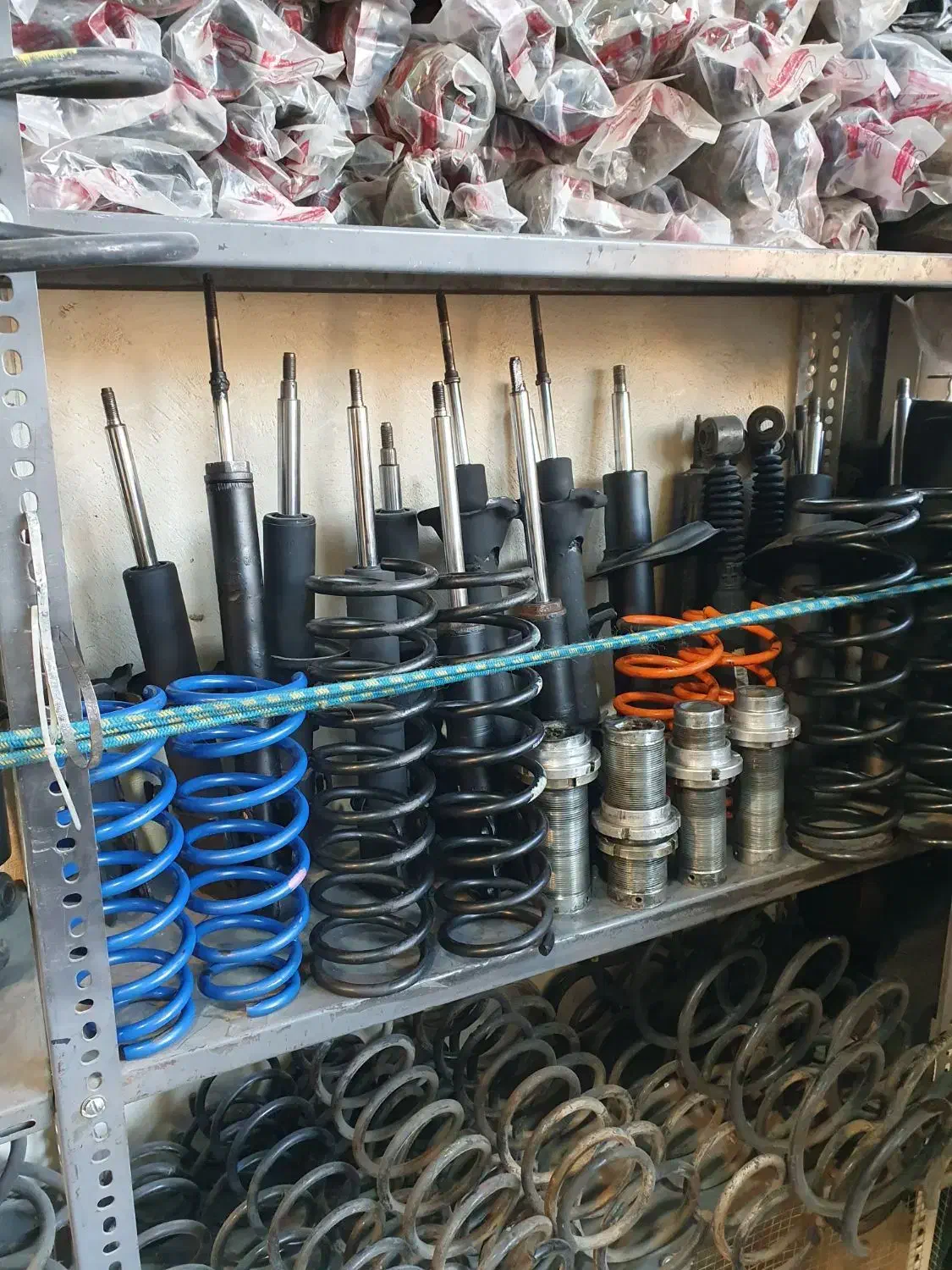 کمک فنرسازی کلاسیک پراید یگلاژی|قطعات یدکی و لوازم جانبی|تبریز, |دیوار