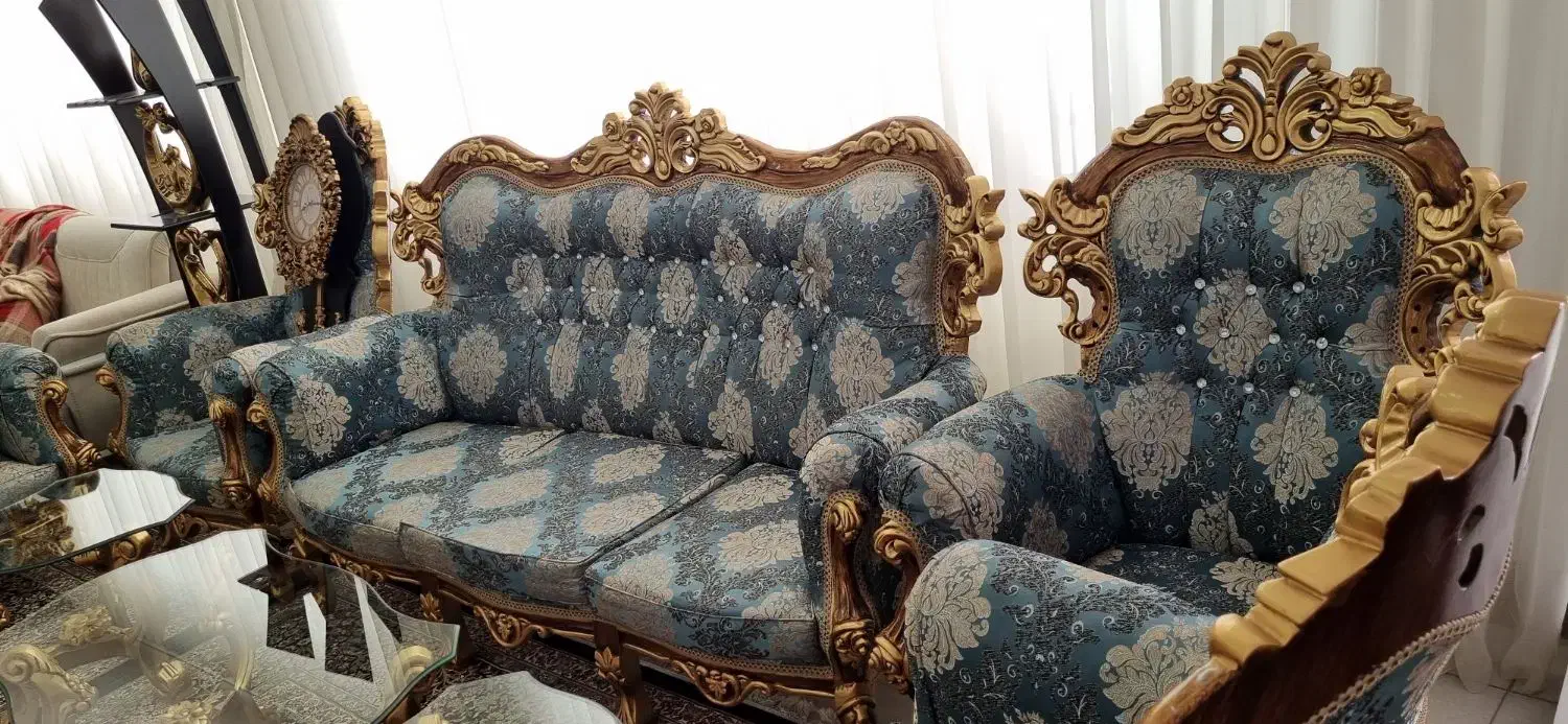 ست مبل سلطنتی فوق شیک بهمراه بوفه و ساعت|مبلمان خانگی و میز عسلی|سقز, |دیوار