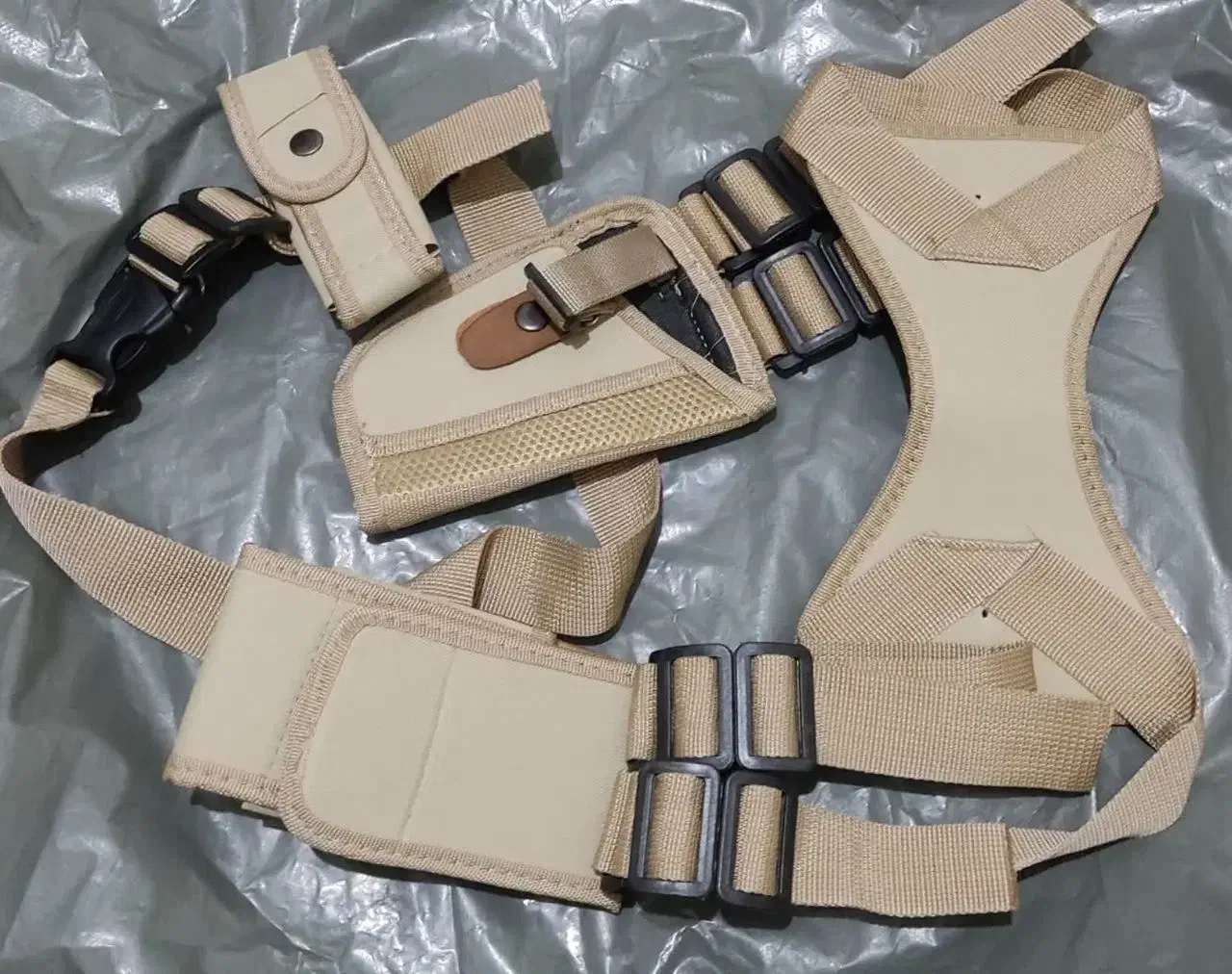 غلاف‌زیر بغل تک و عمده|کیف، کفش، کمربند|سراوان, |دیوار