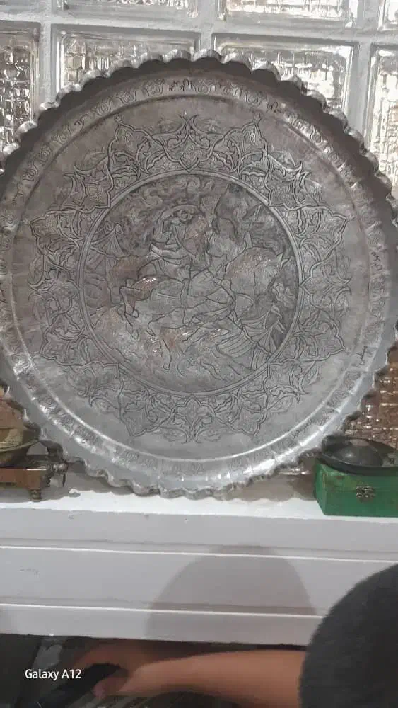 ۴ عدد سماور قدیمی روسی ، سینه کهنه فن نمیشت ح|کلکسیون اشیاء عتیقه|خمین, |دیوار