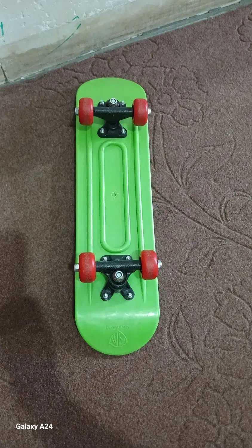 ایسکت برد سالم نو|دوچرخه، اسکیت، اسکوتر|کرمان, |دیوار