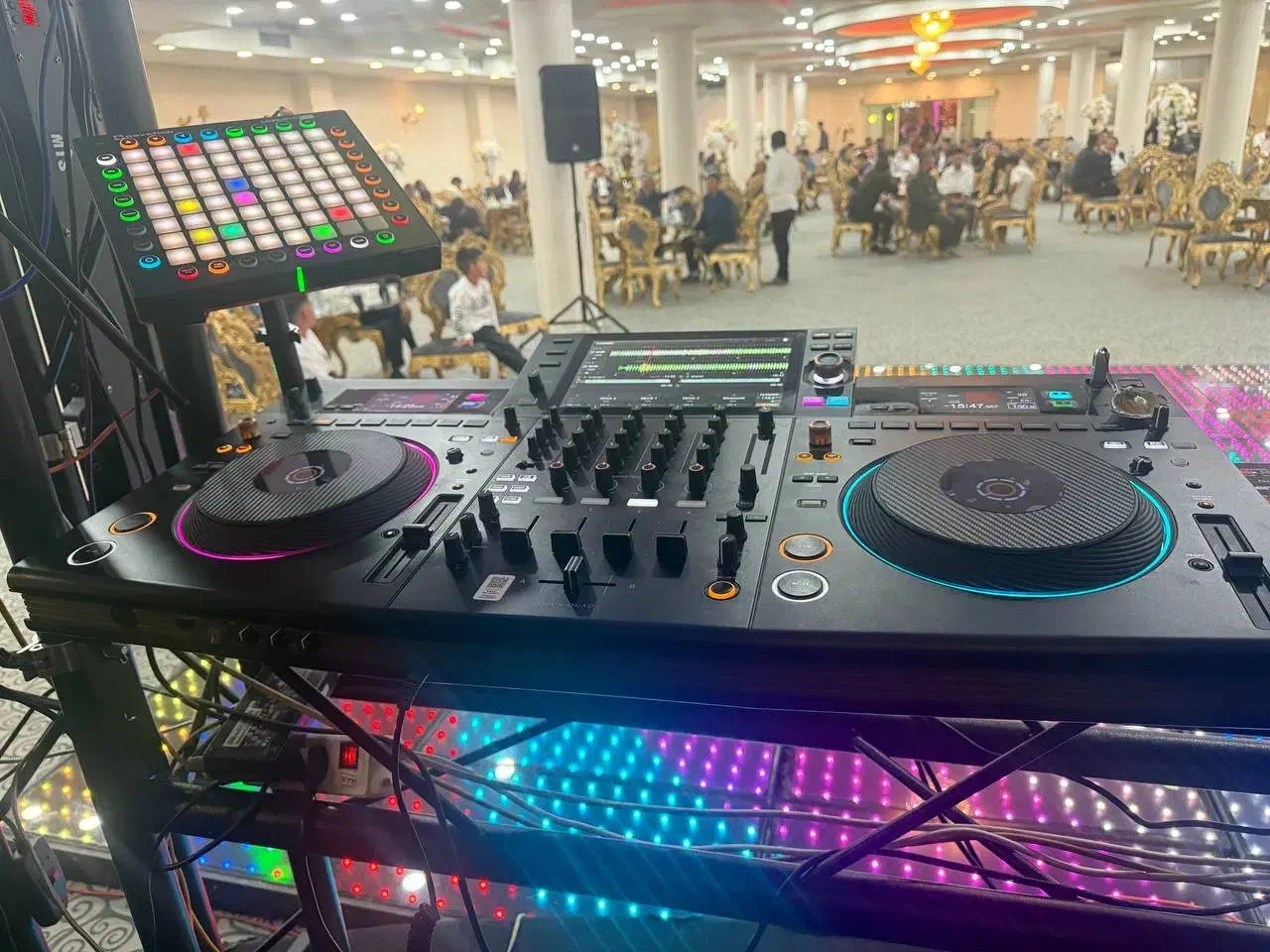 دی جی و گروه موسیقی مجالس اصفهان|خدمات پذیرایی، مراسم|فولادشهر, B4|دیوار