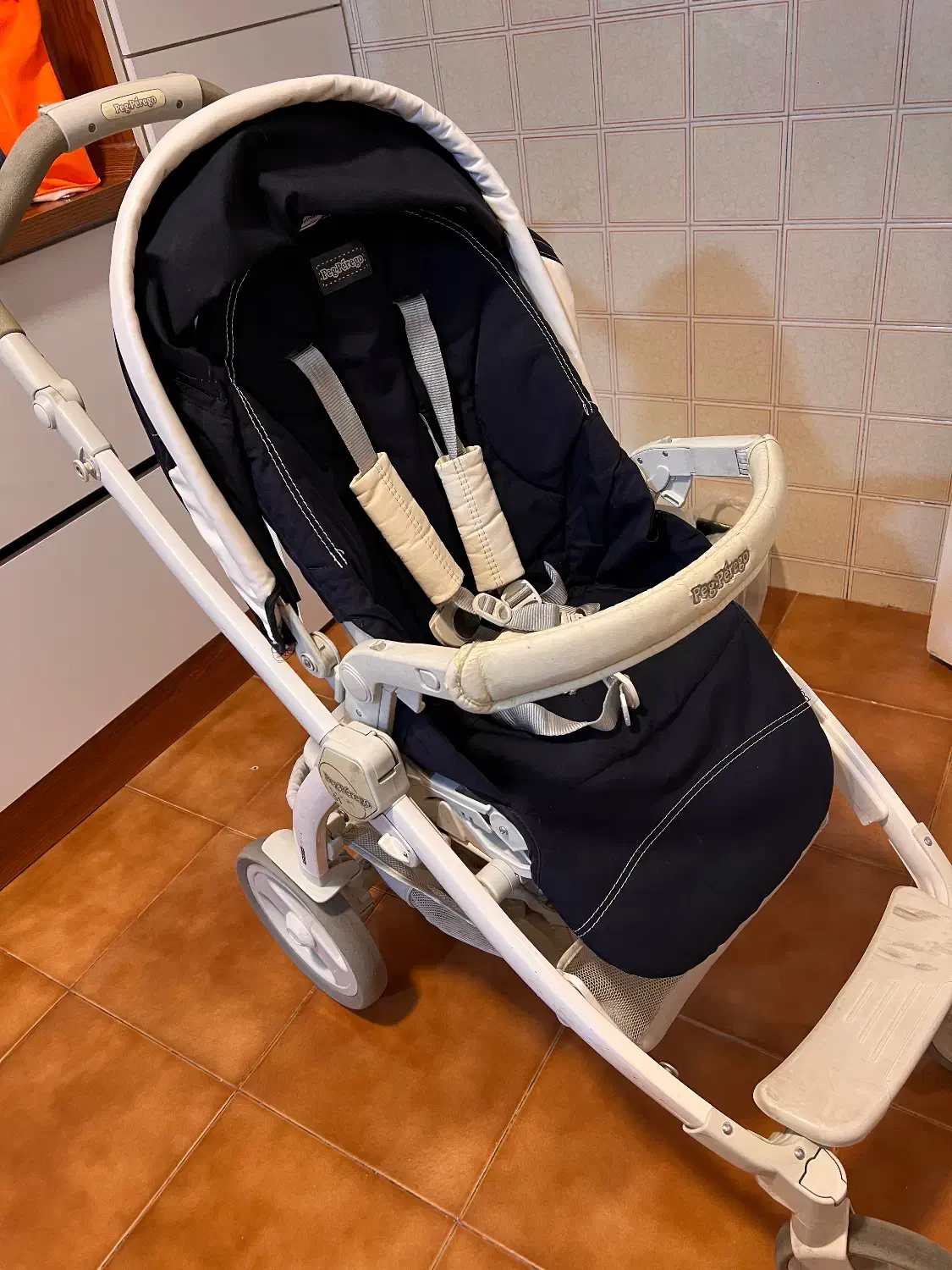 ست کالسکه پگ پرگو مدل book51|کالسکه و لوازم جانبی|تهران, شهرک غرب|دیوار