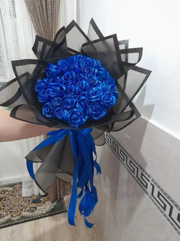 گل با ربان و|گل مصنوعی|چهارباغ, |دیوار