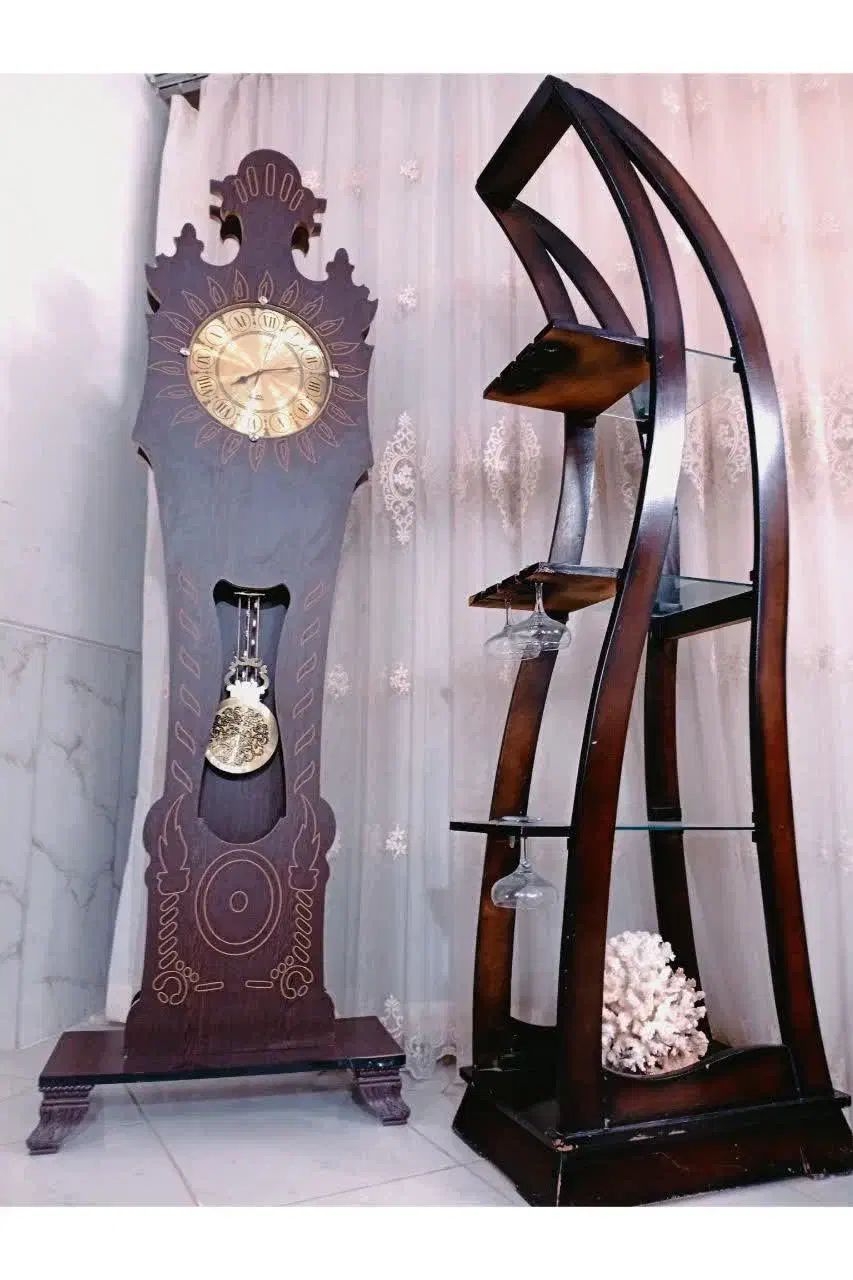 فروش ساعت و استند طبقه شیشه ای|ساعت دیواری و تزئینی|فسا, |دیوار