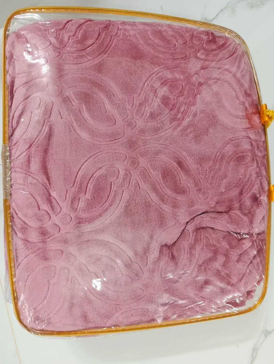 پتو شادیلون دونفره|رختخواب، بالش، پتو|مشهد, یاس|دیوار