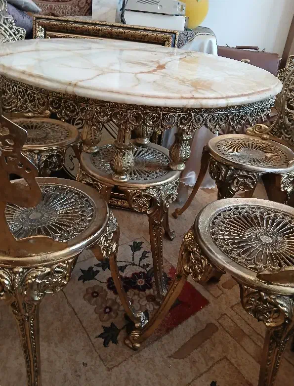 میزو صندلی نهارخوری برنز|میز و صندلی غذاخوری|بیرجند, |دیوار