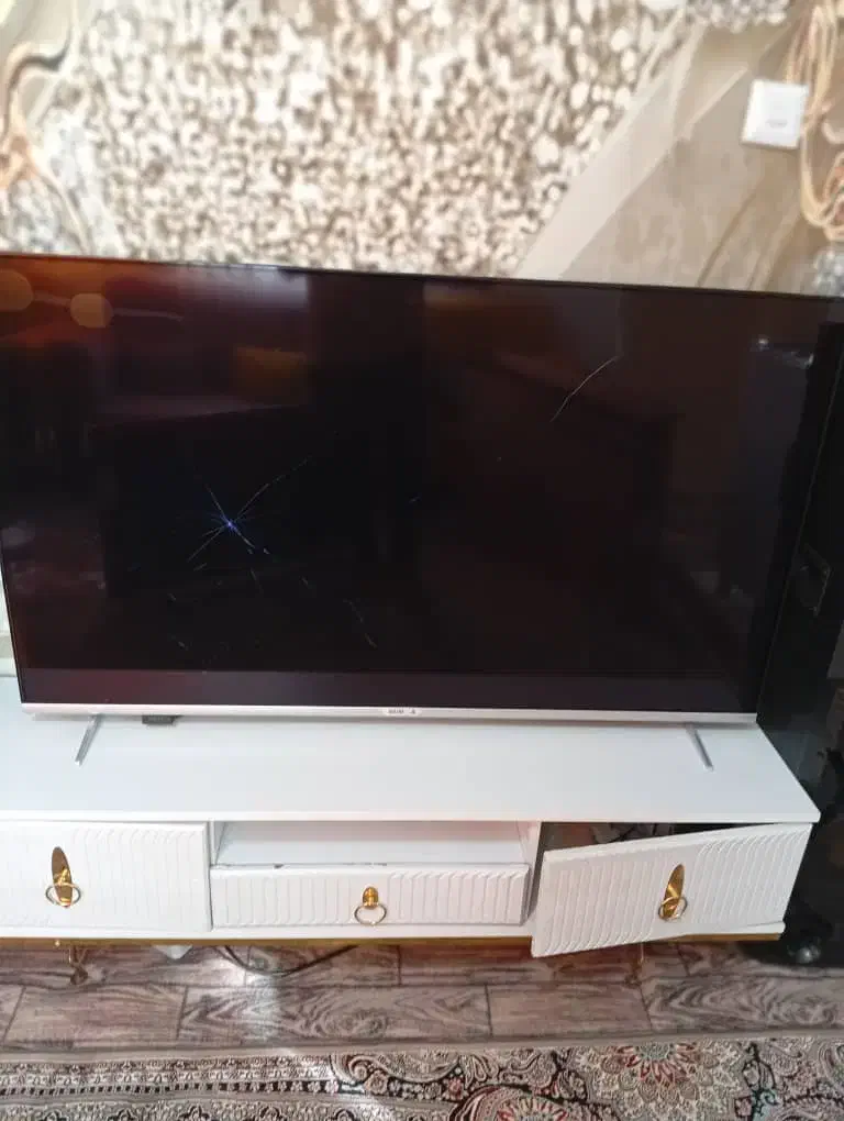 تلویزیون سالم سوخته شکسته فروش خریدار|تلویزیون و پروژکتور|تهران, نیروی هوایی (پیروزی)|دیوار