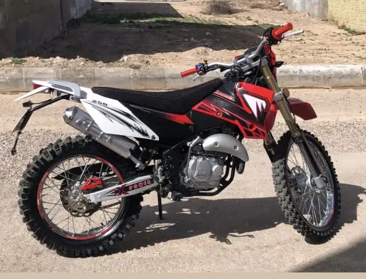 بهرو ۲۰۰ طرح کی تی ام|موتورسیکلت|تهران, باغ فیض|دیوار