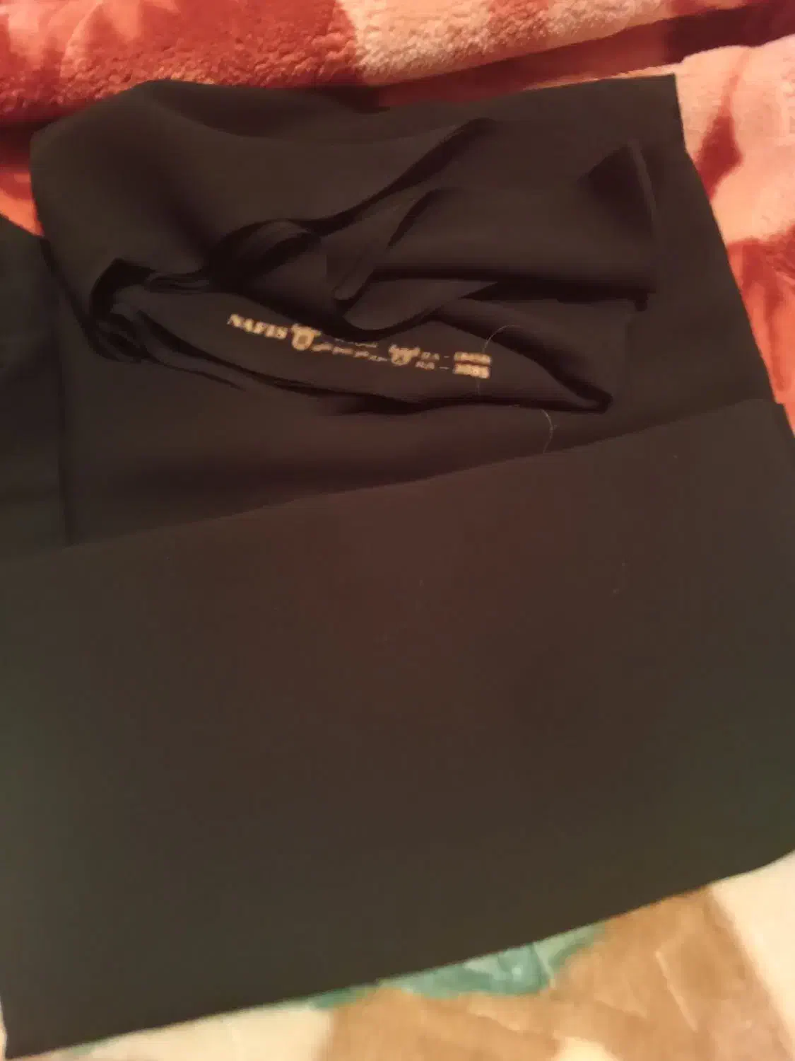 سه عدد چادر مشکی|لباس|مراغه, |دیوار