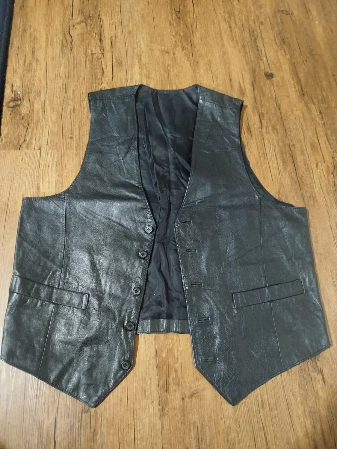 جلیقه چرم طبیعی اورجینال نو استوک|لباس|شیراز, شهرک دارایی|دیوار