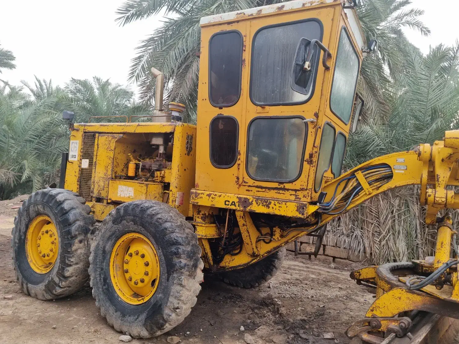 گریدر کاترپیلار ۱۲ جی اجاره|خودرو سنگین|اهواز, کارون|دیوار