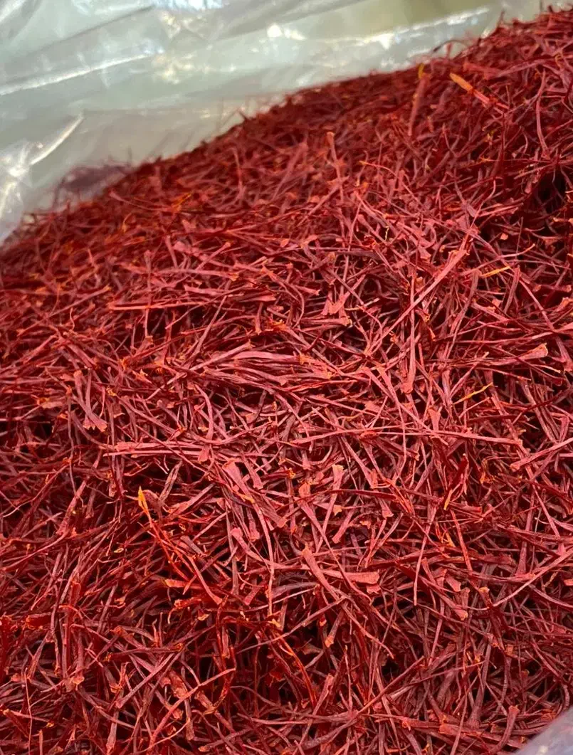 زعفران ممتاز قائنات بصورت فله و بسته بندی|خوردنی و آشامیدنی|تهران, تهرانپارس غربی|دیوار