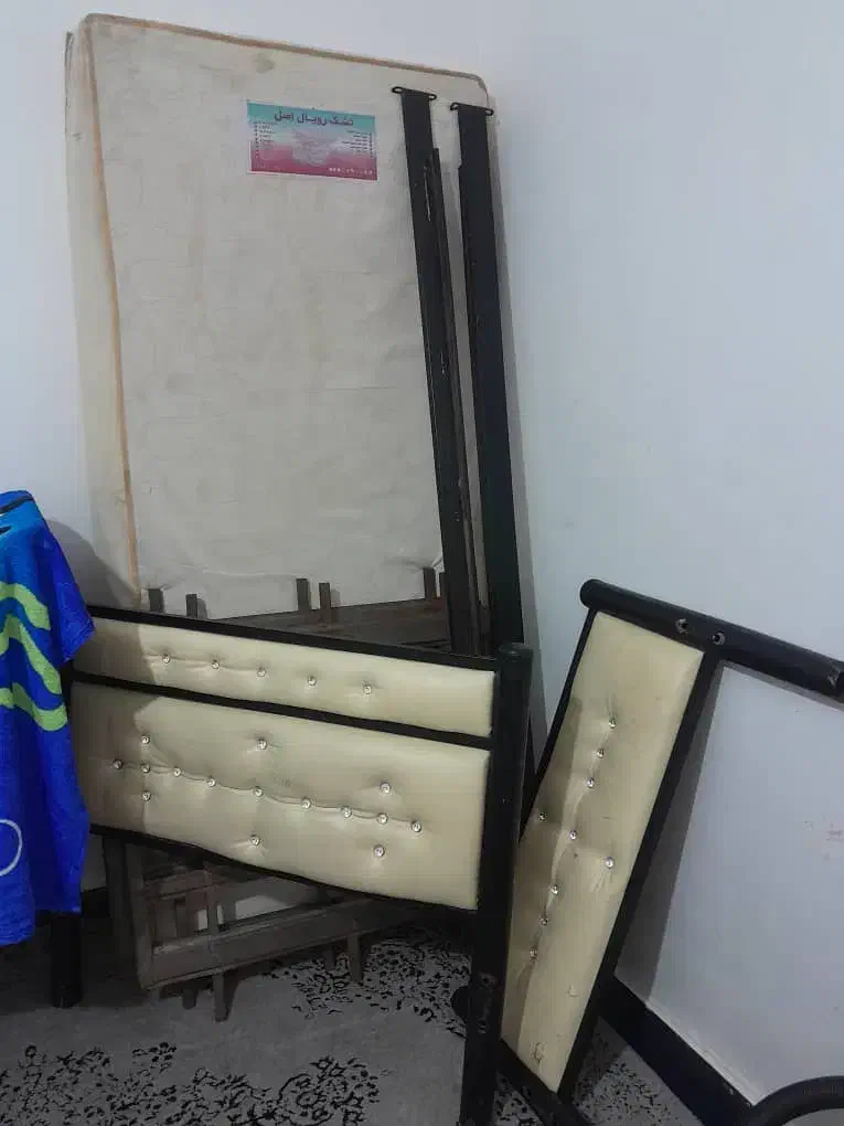 تخت خواب|تشک تختخواب|کارون, |دیوار