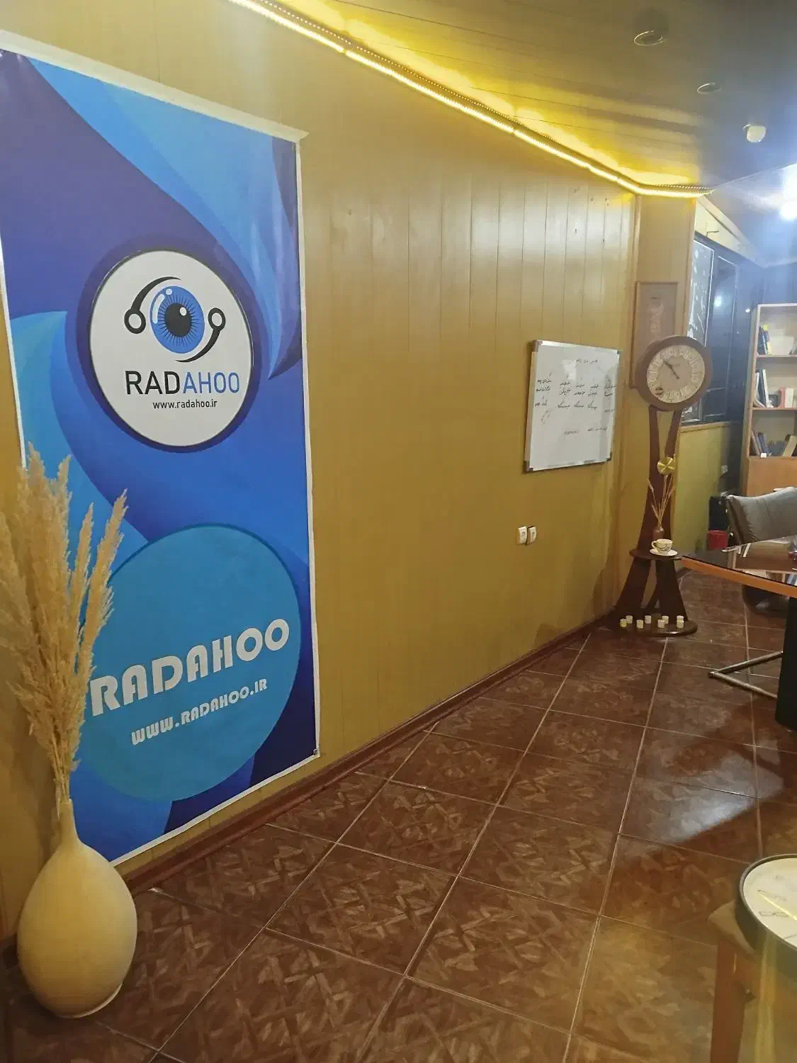 واحد اداری مبله|اجارهٔ دفتر کار، اتاق اداری، مطب|رشت, کوی فکوری|دیوار